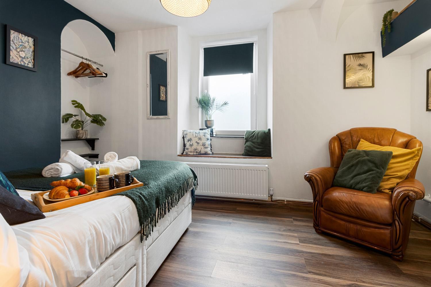 Stylish 2 Bed Apartment Near Beach, Parking, Wifi, Netflix Teignmouth Dış mekan fotoğraf